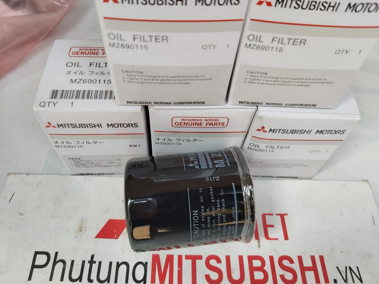 Lọc nhớt xe Mitsubishi Mirage