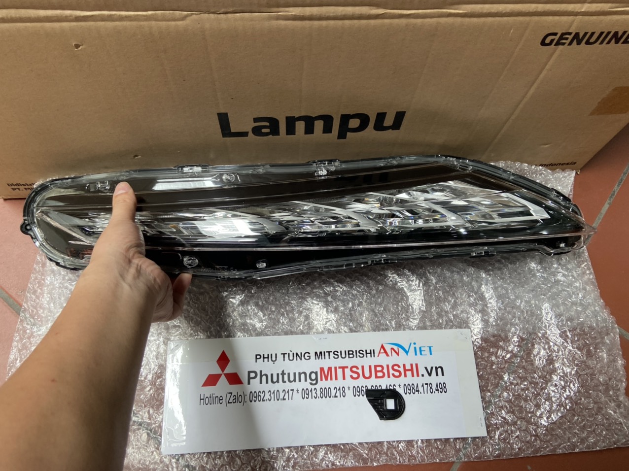 Đèn mý đèn định vị đèn led ban ngày xe Mitsubishi XPANDER HÀNG THANH LÝ