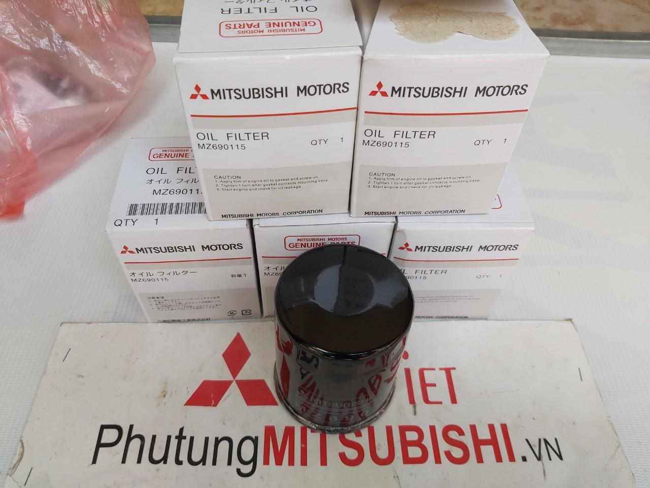 Lọc dầu nhớt động cơ xe Mitsubishi