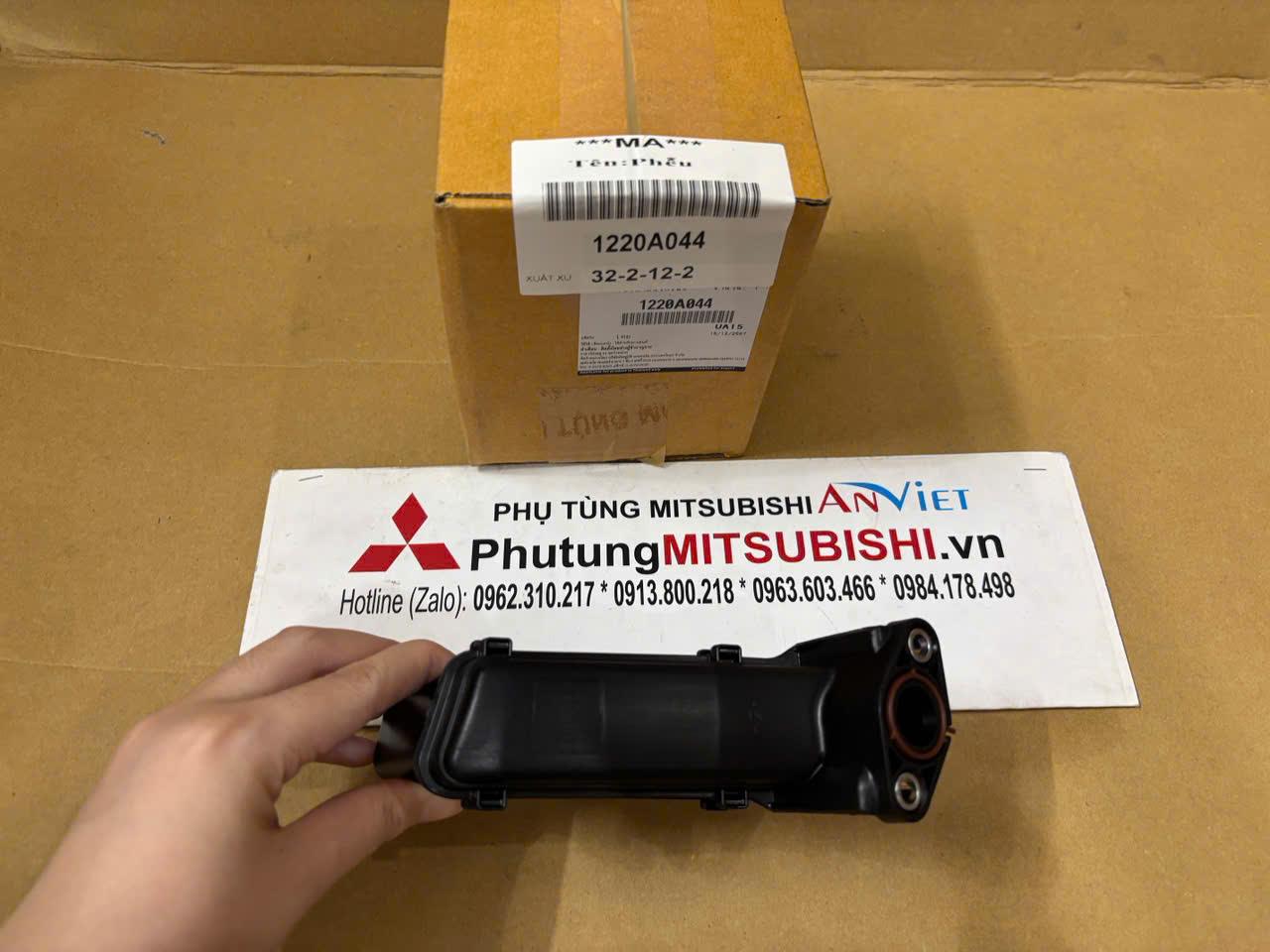 Lọc thô dầu nhớt máy động cơ xe Mitsubishi Attrage