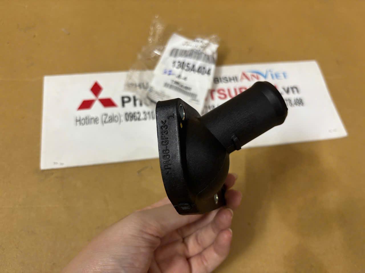 Vỏ van hằng nhiệt xe Mitsubishi Attrage