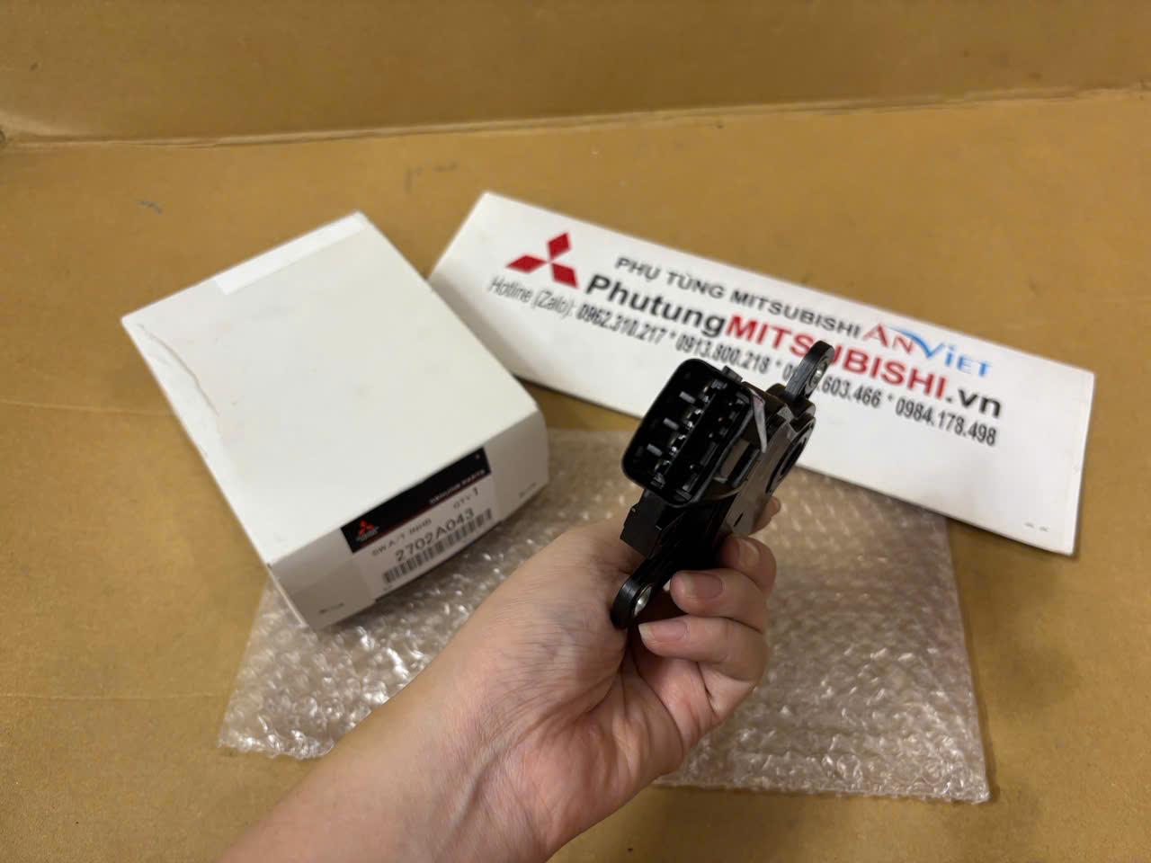 Rẻ quạt hộp số xe Mitsubishi Attrage