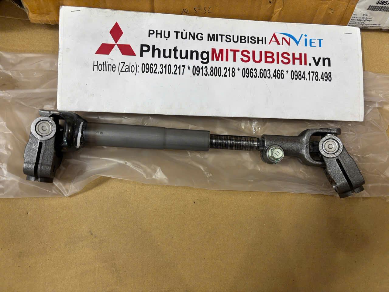 Khớp Các Đăng Lái xe Mitsubishi Attrage