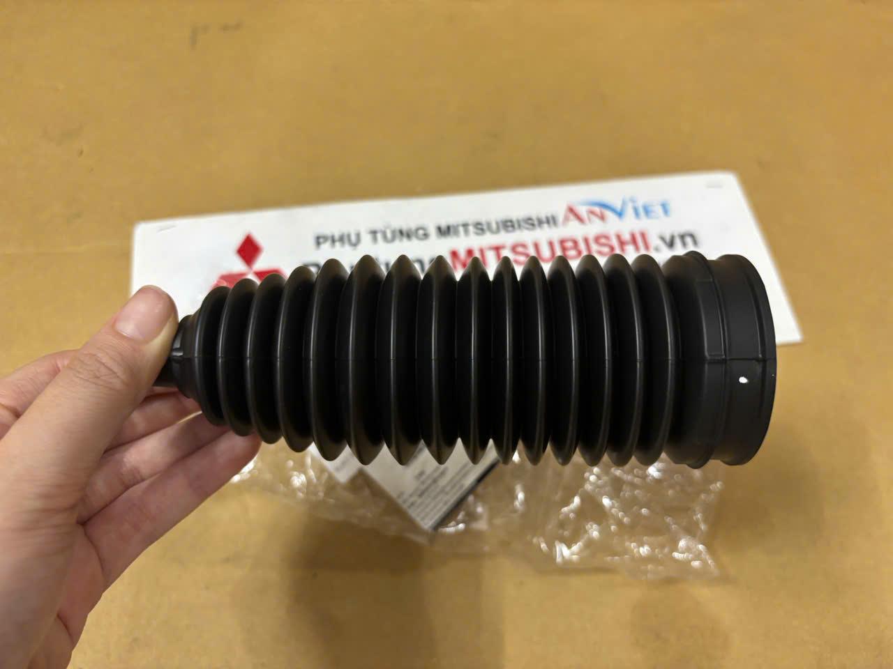Cao Su Chụp Bụi Thước Lái xe Mitsubishi Attrage
