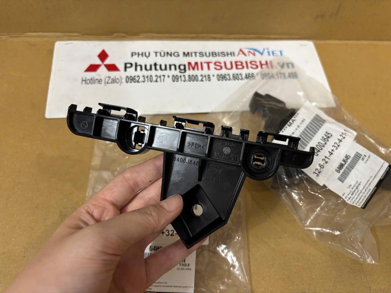 Nẹp cài cản trước xe Mitsubishi Attrage