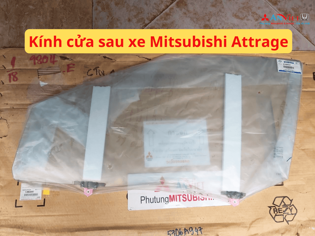 Kính cửa sau xe Mitsubishi Attrage