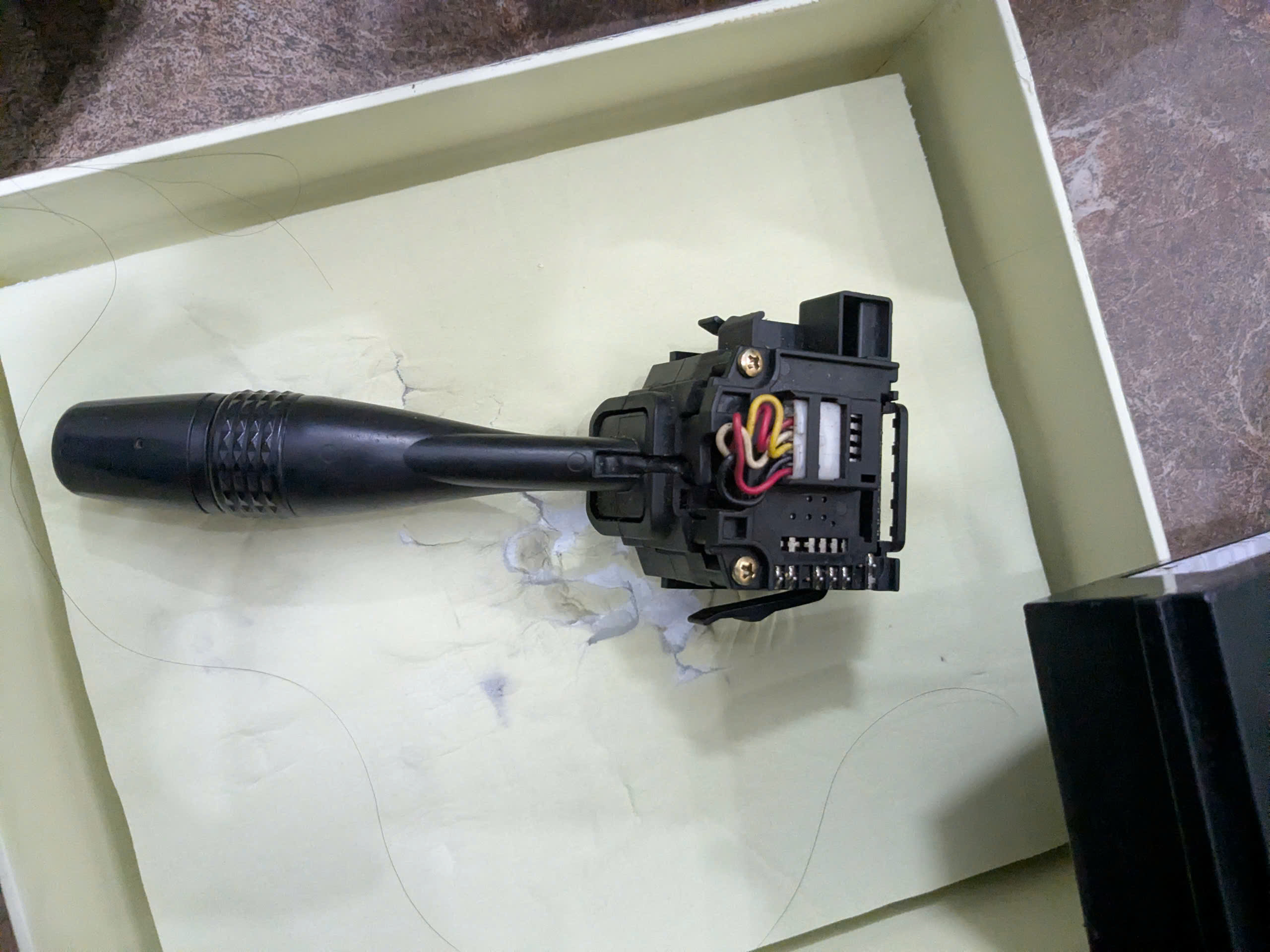 Công tắc đèn pha cốt, Công tắc gạt mưa Mitsubishi Grandis, Pajero v73, Lancer gala