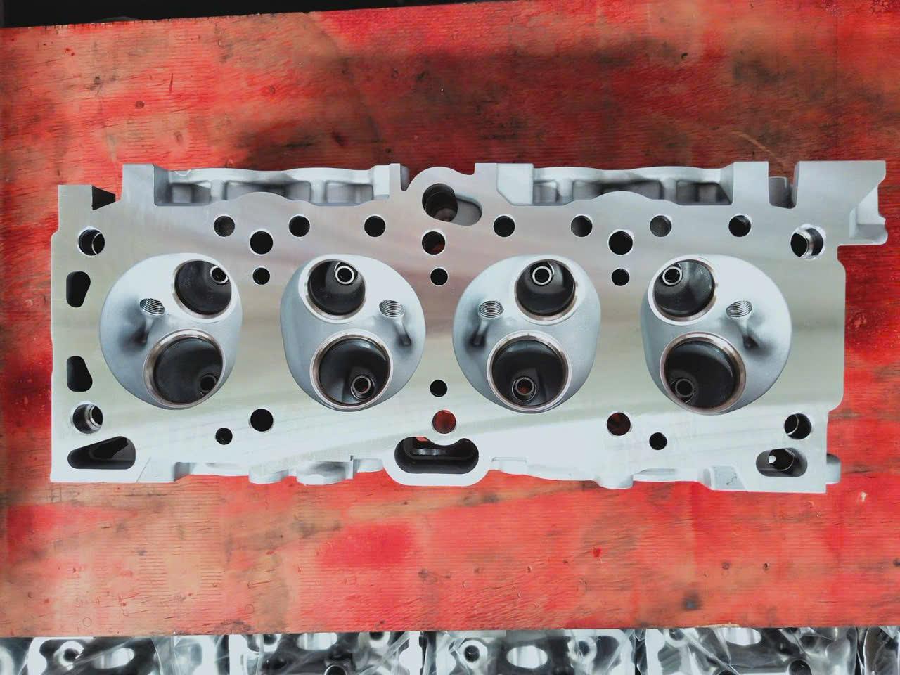 Mặt quy lát, Mặt máy xe Mitsubishi Jolie chế hòa khí