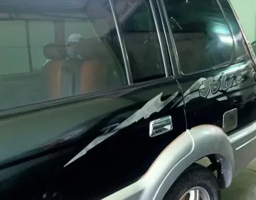 Tem xe Mitsubishi Jolie
