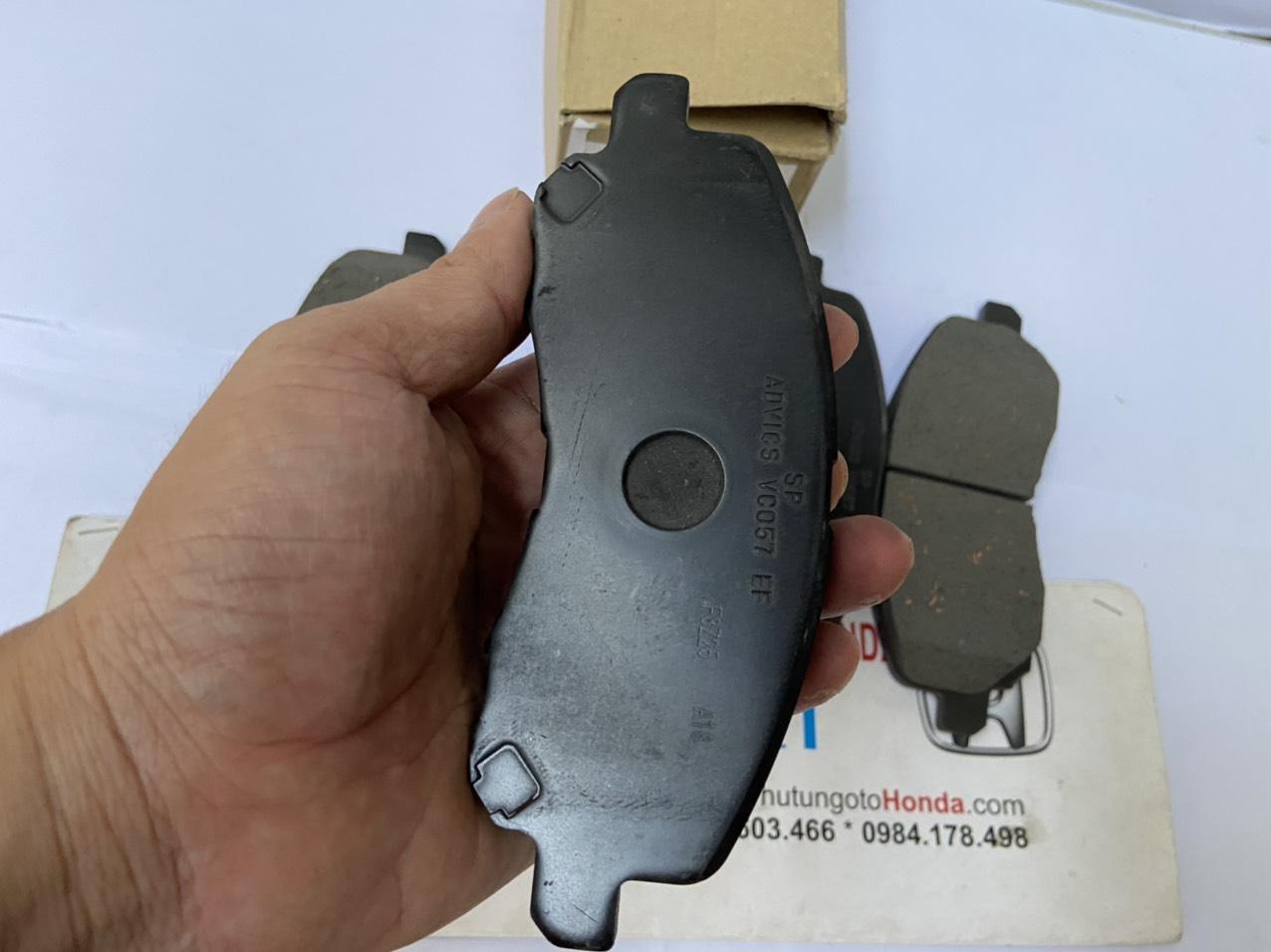 Má phanh trước, Bố thắng trước xe Mitsubishi Grandis