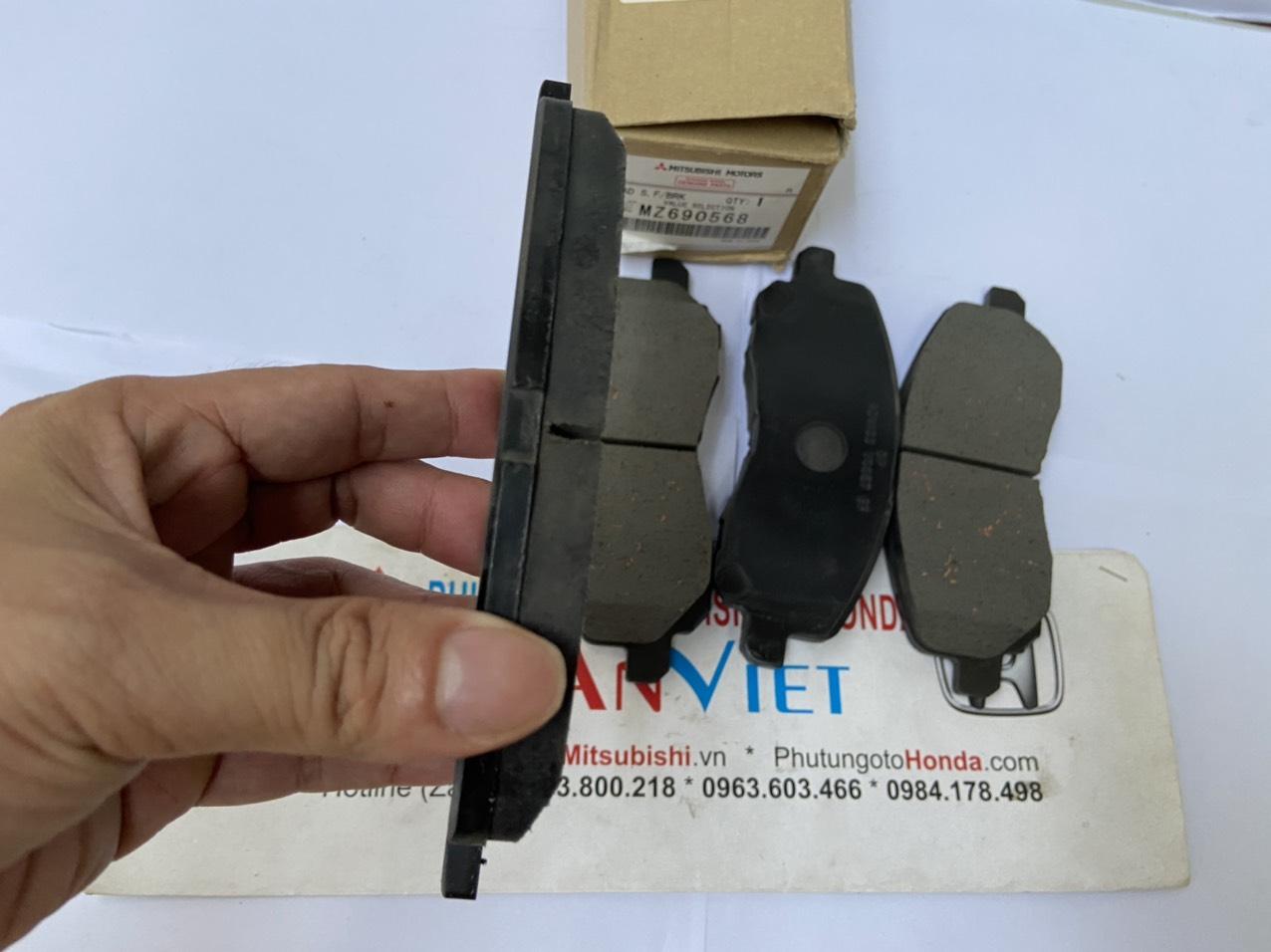 Má phanh trước, Bố thắng trước xe Mitsubishi Grandis