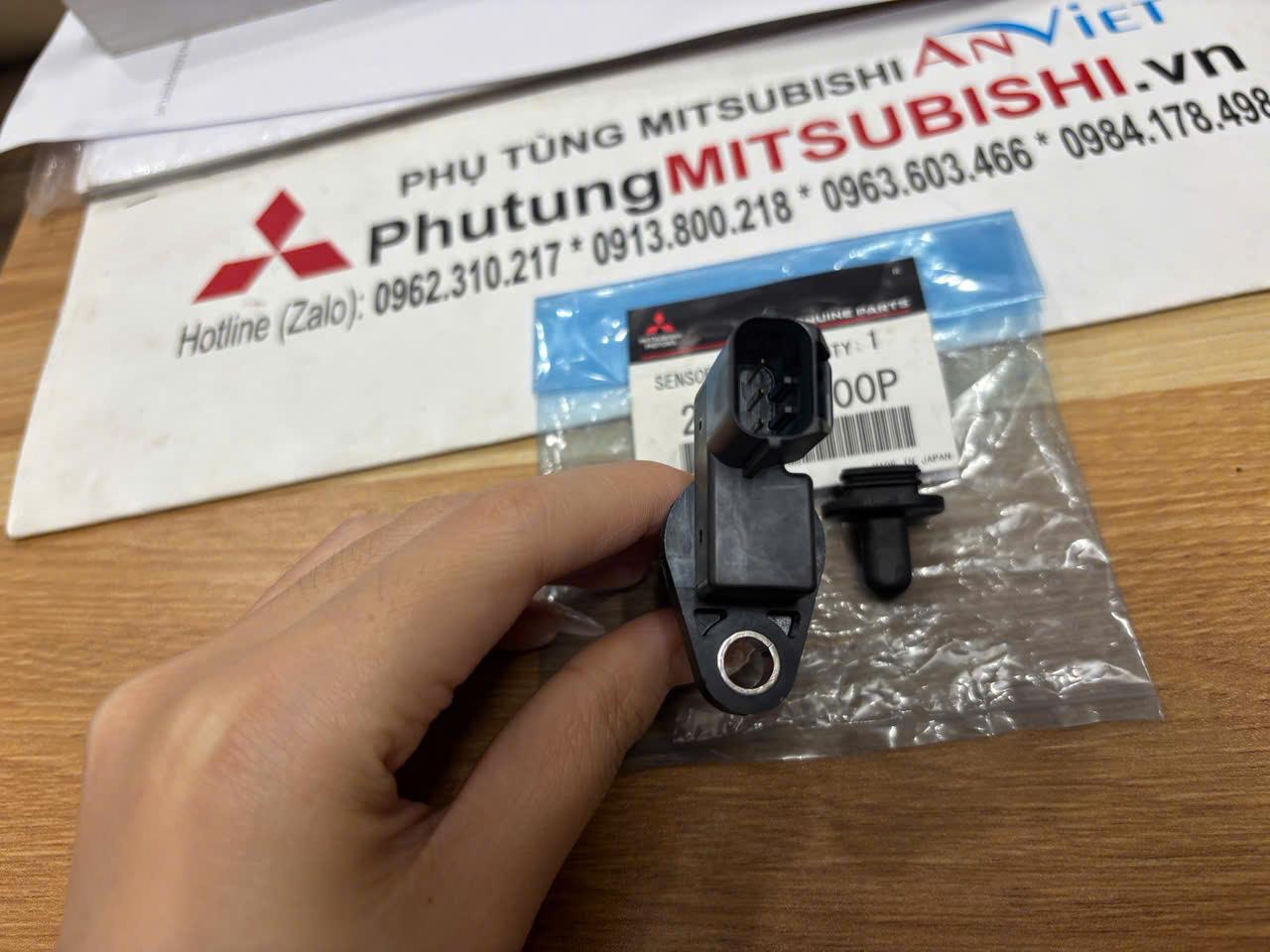 Cảm biến vị trí trục cam xe Mitsubishi Zinger, Lancer