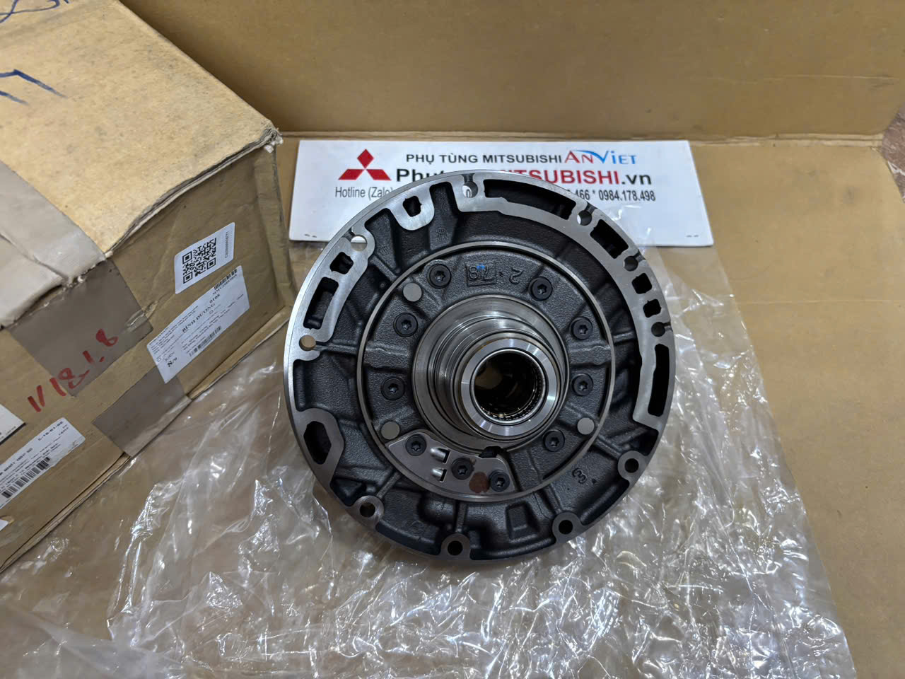 Bơm dầu nhớt hộp số xe Mitsubishi Triton 2019-2026
