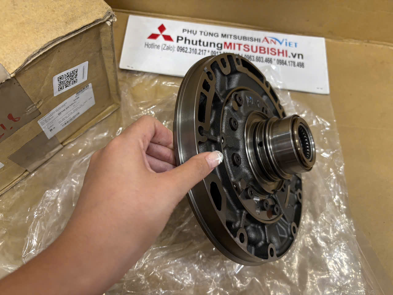 Bơm dầu nhớt hộp số xe Mitsubishi Triton 2019-2026
