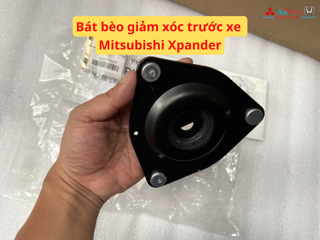 Bát bèo giảm xóc trước xe Mitsubishi Xpander