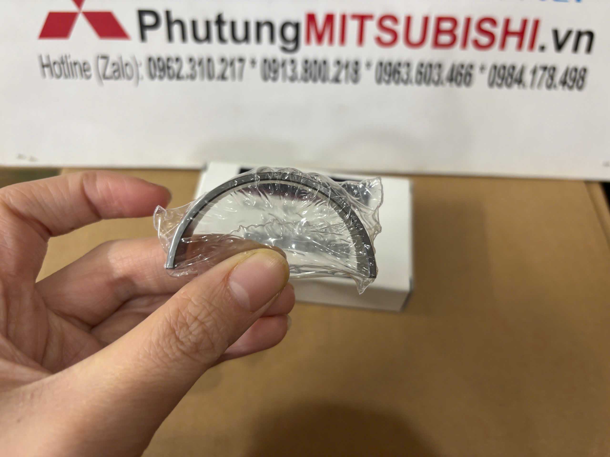 Bạc biên balie xe Mitsubishi Xpander