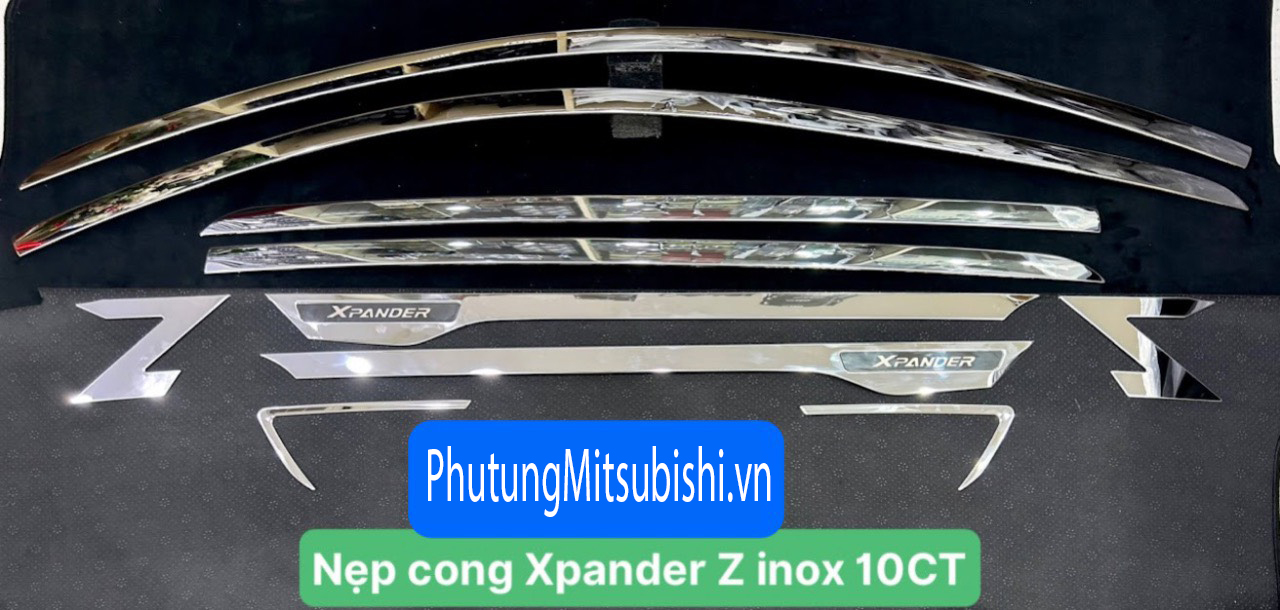Bộ Ốp, Nẹp Viền cong chân kính xe Mitsubishi Xpander