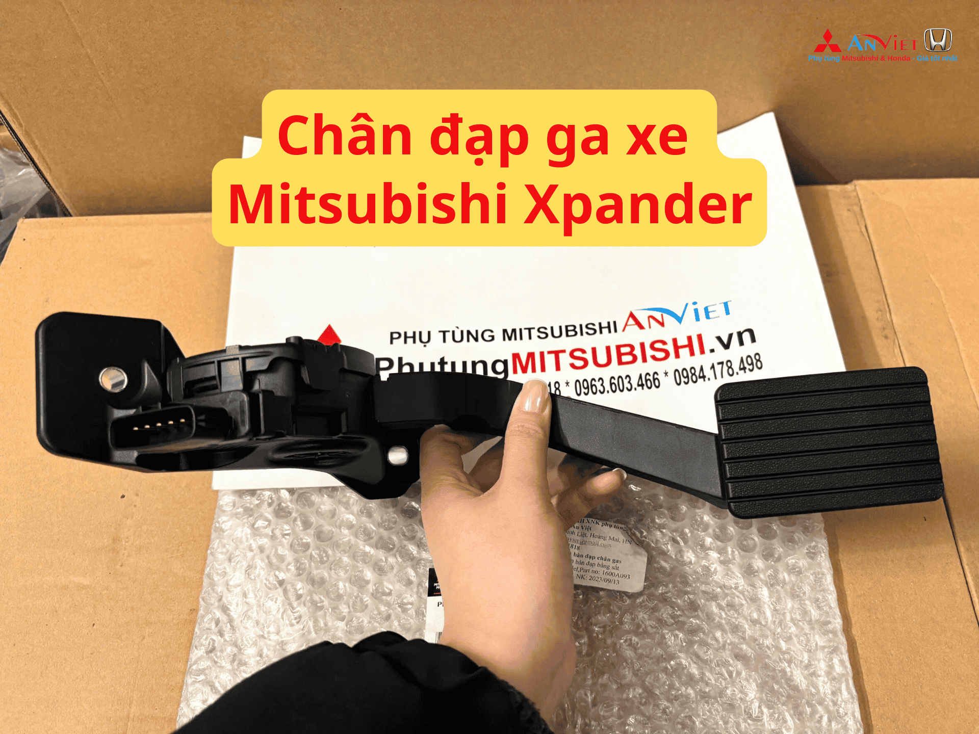 Chân đạp ga xe Mitsubishi Xpander