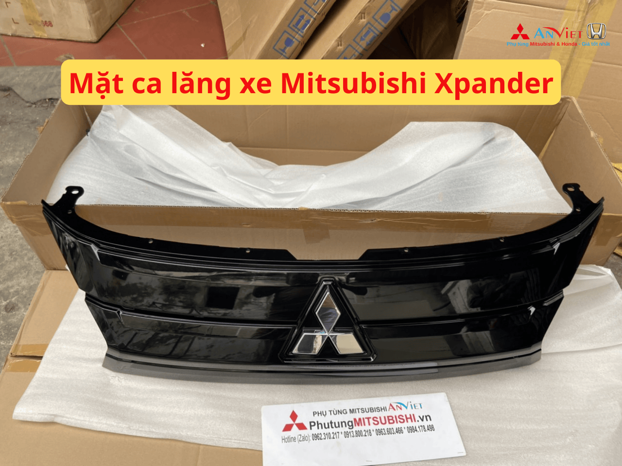 Mặt ca lăng xe Mitsubishi Xpander