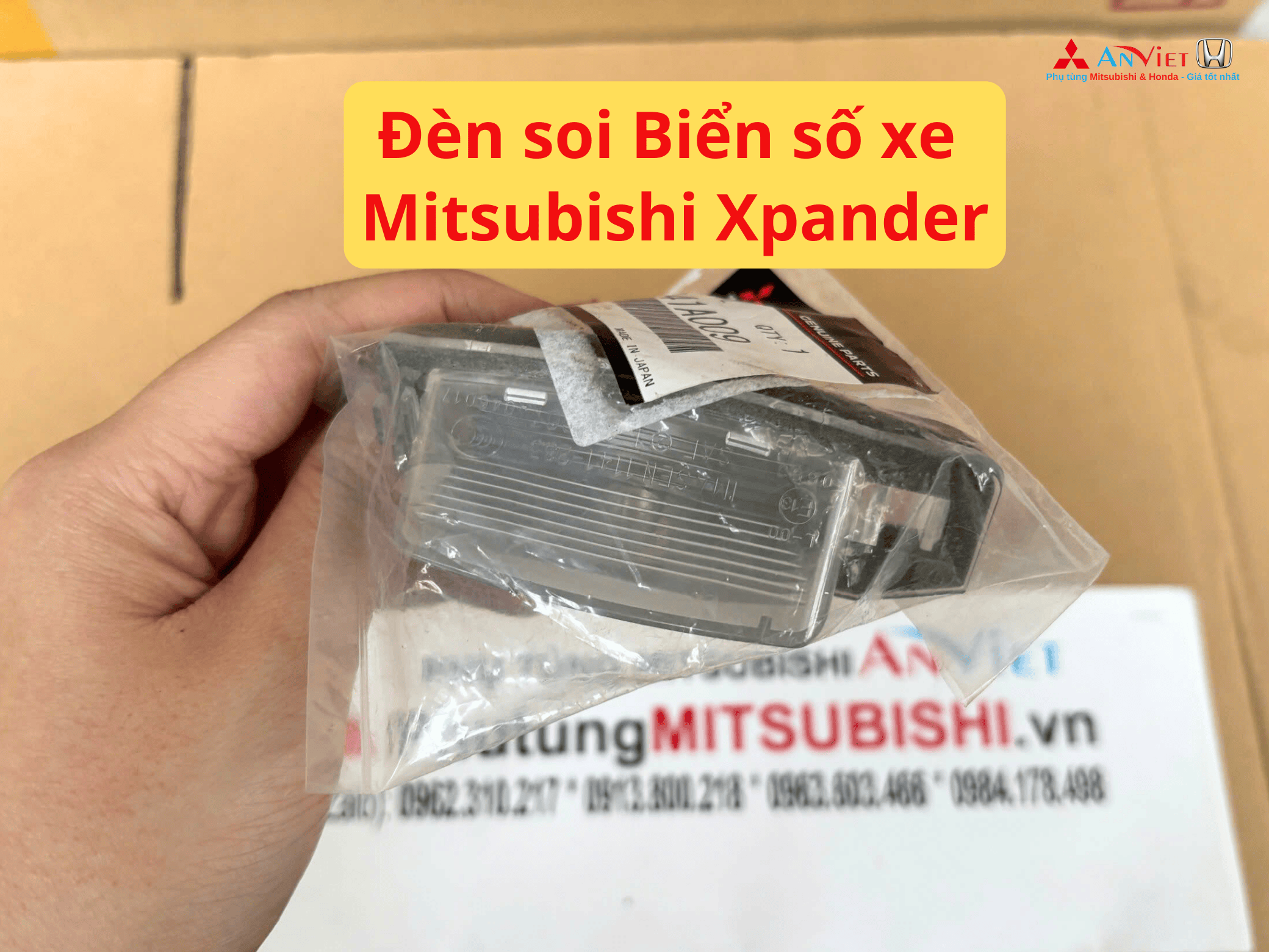 Đèn soi Biển số xe Mitsubishi Xpander
