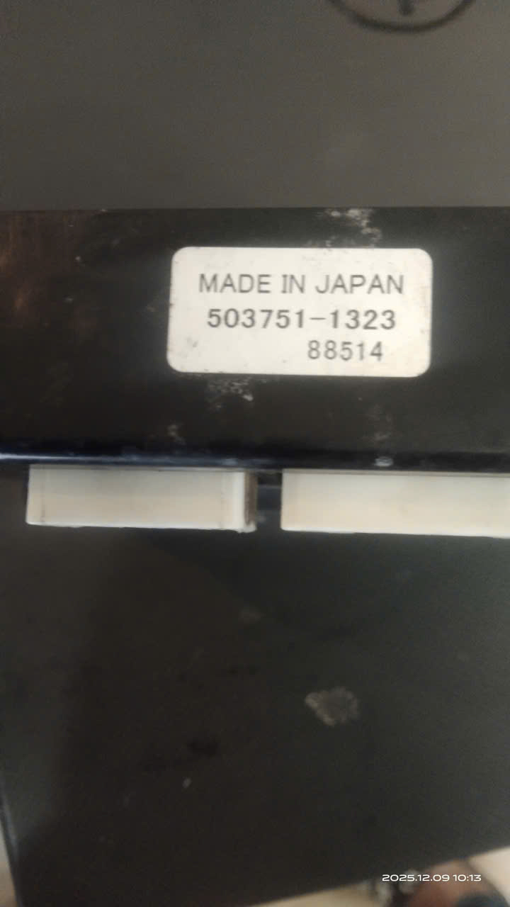 Hộp điều khiển dàn lạnh (bộ khuếch đại) điều hòa trong táp lô Mitsubishi Zinger hàng bãi