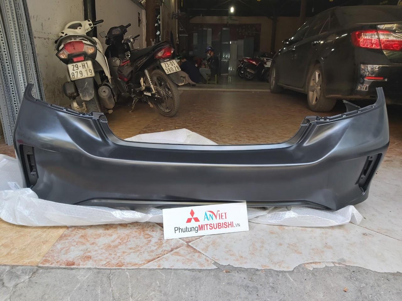 Cản sau, Ba đờ sốc sau xe Mitsubishi Attrage