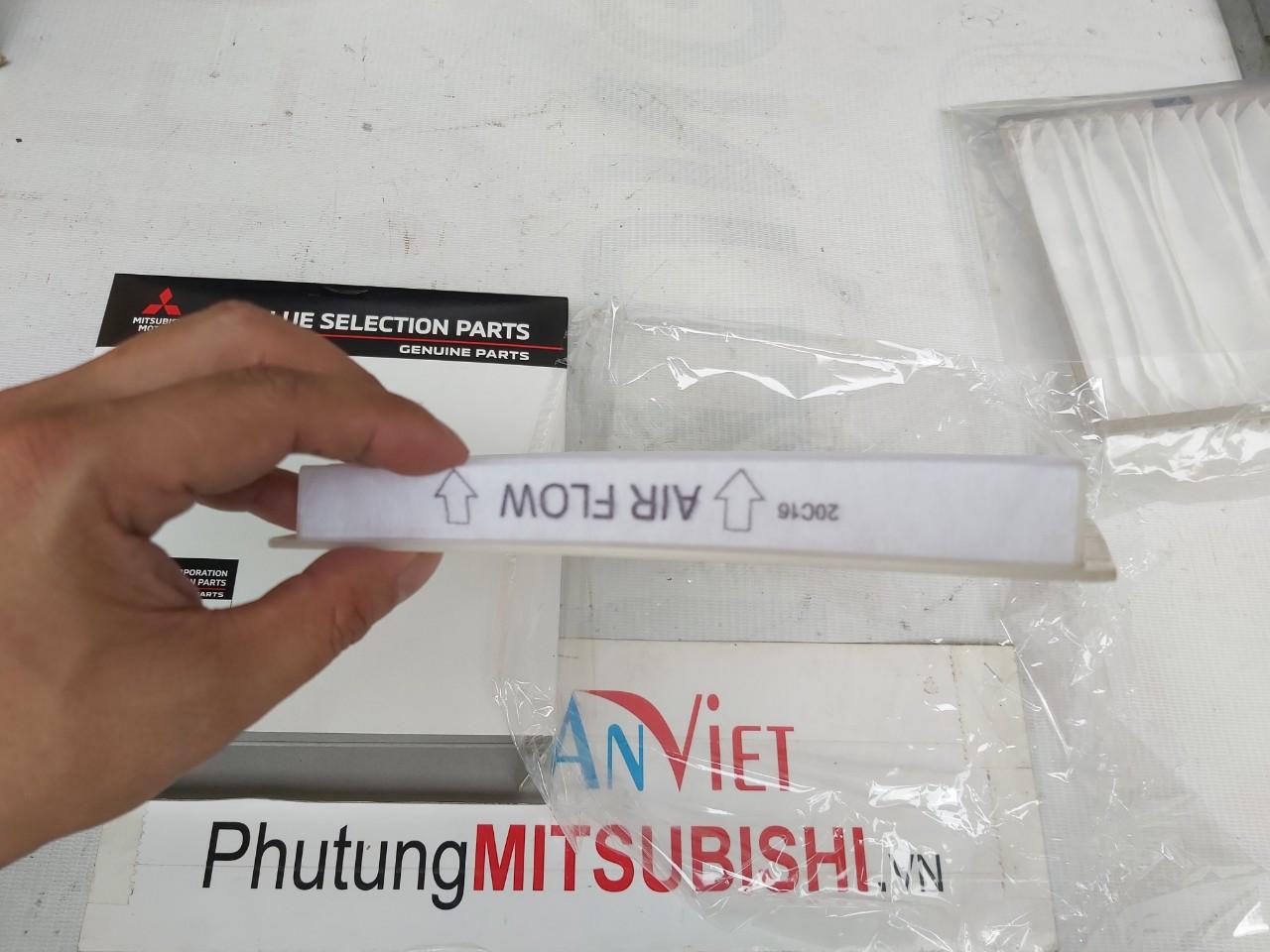 Lọc gió điều hòa xe Mitsubishi Attrage
