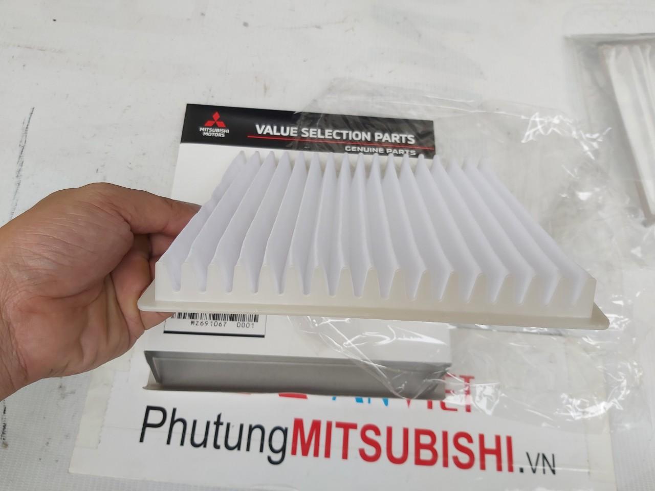 Lọc gió điều hòa xe Mitsubishi Attrage