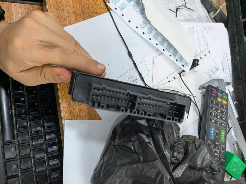 Hộp điều khiển hộp số Mitsubishi Attrage, Mirage hàng bãi