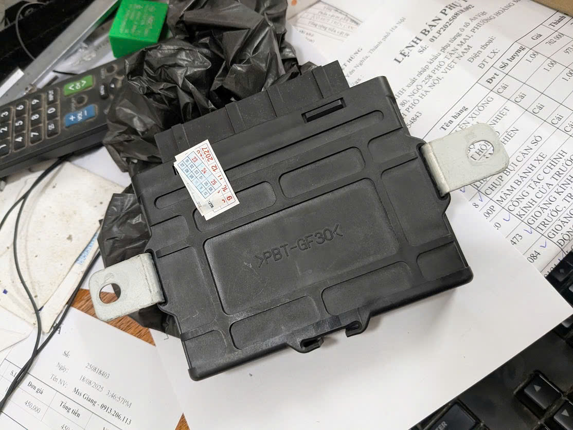 Hộp điều khiển hộp số Mitsubishi Attrage, Mirage hàng bãi