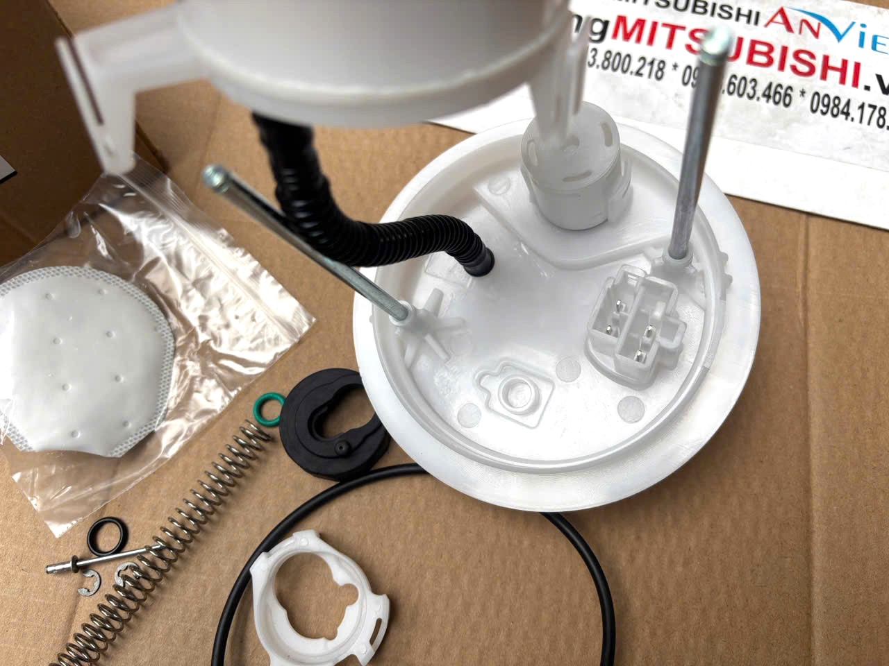 Lọc xăng, Lọc nhiên liệu xe Mitsubishi Attrage