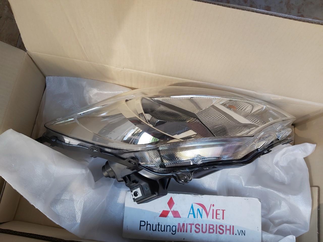 Đèn pha xe Mitsubishi Attrage 2014-2019 Chính hãng