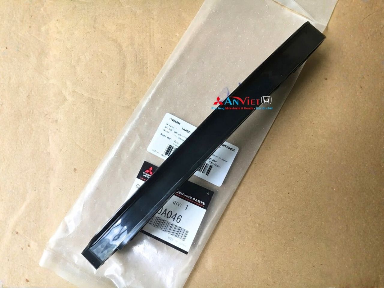 Tỳ cam cong xe Mitsubishi Attrage 1140A046