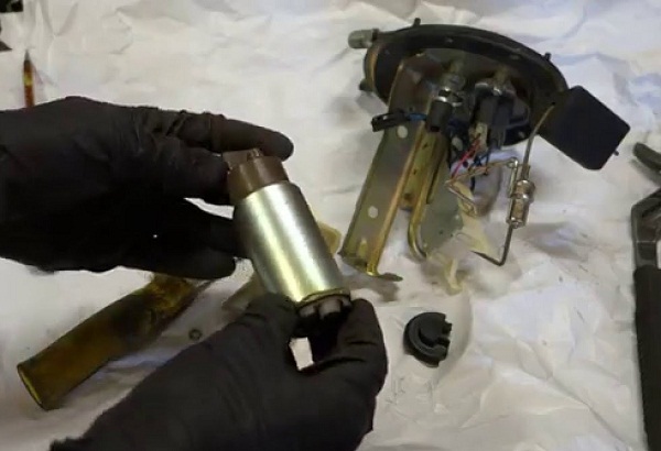 C&aacute;ch xử l&yacute; v&agrave; ph&ograve;ng tr&aacute;nh hiện tượng bơm xăng k&ecirc;u to