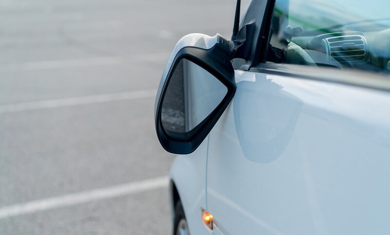 C&aacute;c lỗi thường gặp ở gương chiếu hậu v&agrave; c&aacute;ch sửa chữa