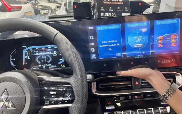 lắp cảm biến &aacute;p suất lốp Mitsubishi Destinator