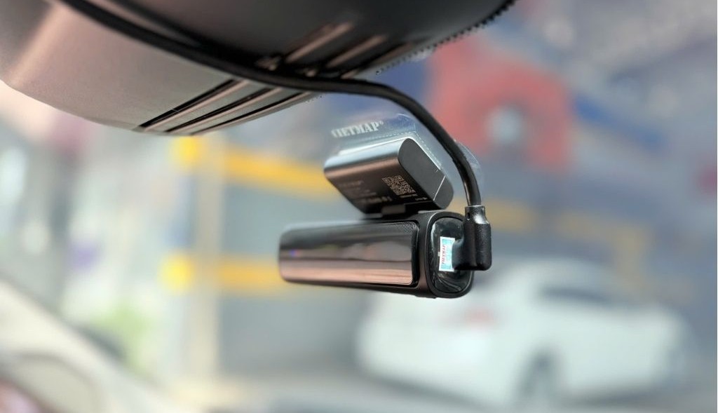 Camera h&agrave;nh tr&igrave;nh Mitsubishi Destinator