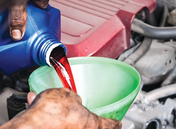 Dầu Hộp Số Tự Động Bao Lâu Phải Thay?