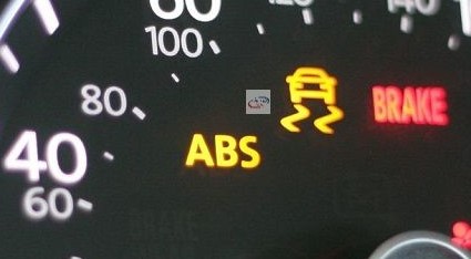 S&aacute;ng đ&egrave;n ABS c&oacute; đi đăng kiểm được kh&ocirc;ng?