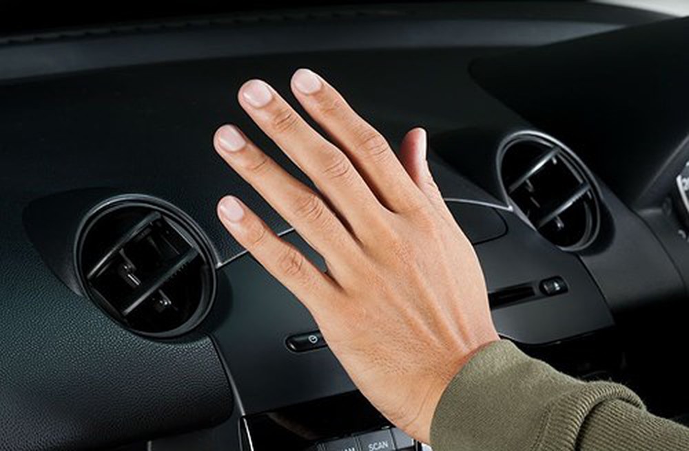 Điều h&ograve;a kh&ocirc;ng m&aacute;t hoặc m&aacute;t rất k&eacute;m (Van bị nghẹt/tắc)