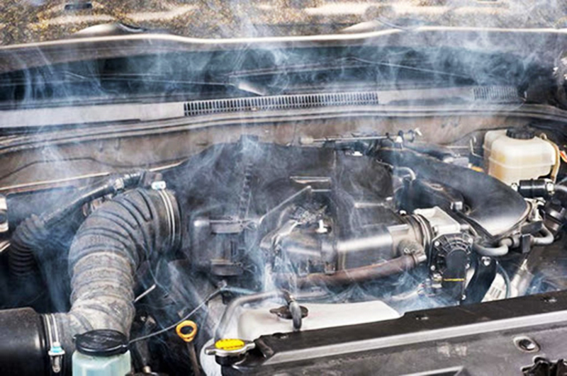 Hiện tượng nước l&agrave;m m&aacute;t &ocirc; t&ocirc; bị s&ocirc;i (Động cơ qu&aacute; nhiệt)