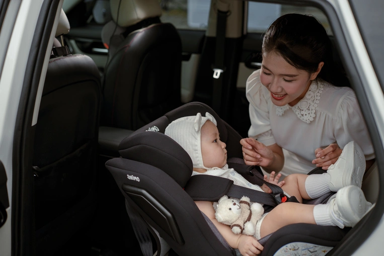 Lưu ý quan trọng khi Lắp đặt ghế an toàn cho trẻ em