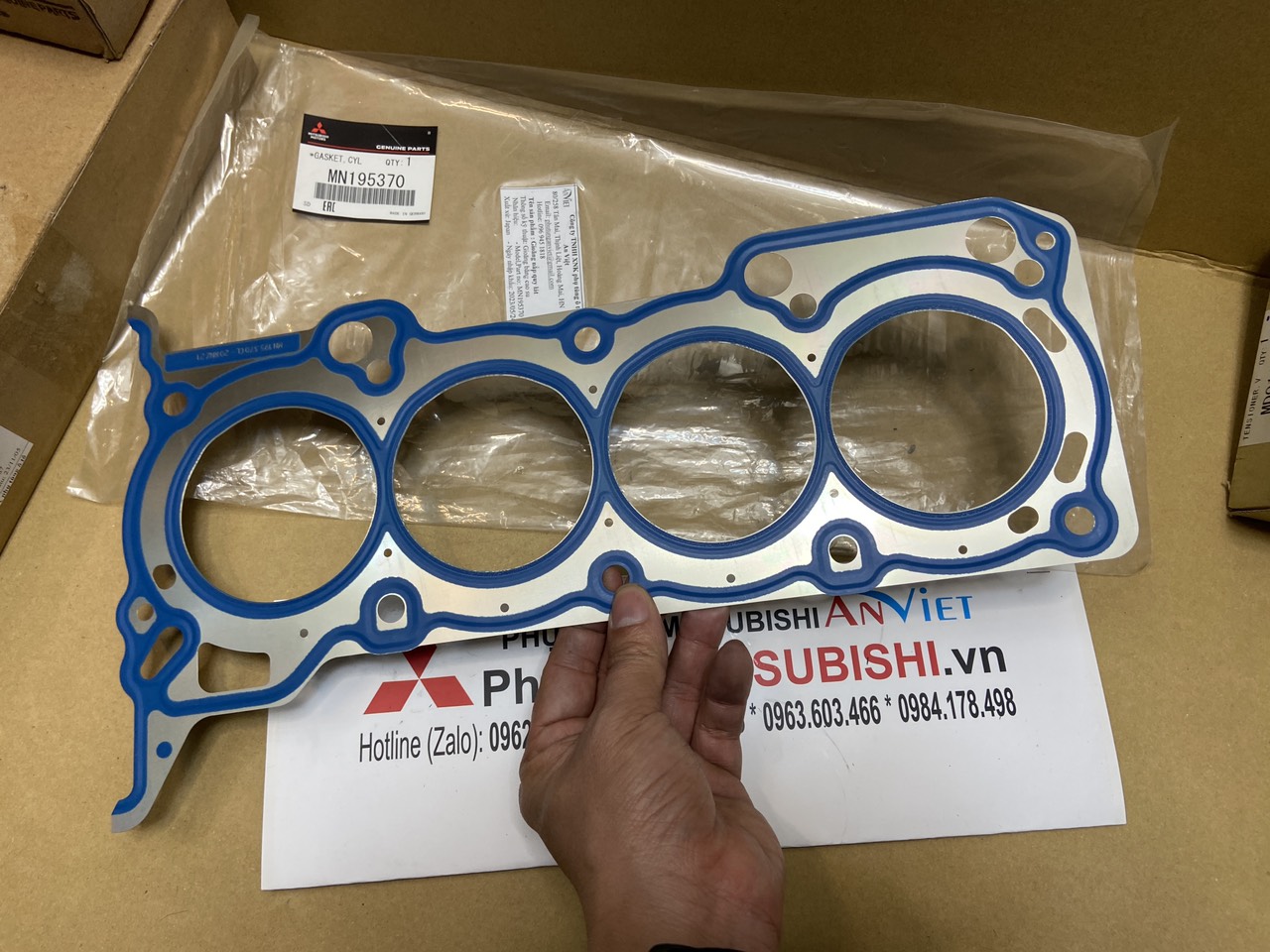 Thay gioăng mặt m&aacute;y bao nhi&ecirc;u tiền cho xe Mitsubishi Xpander?