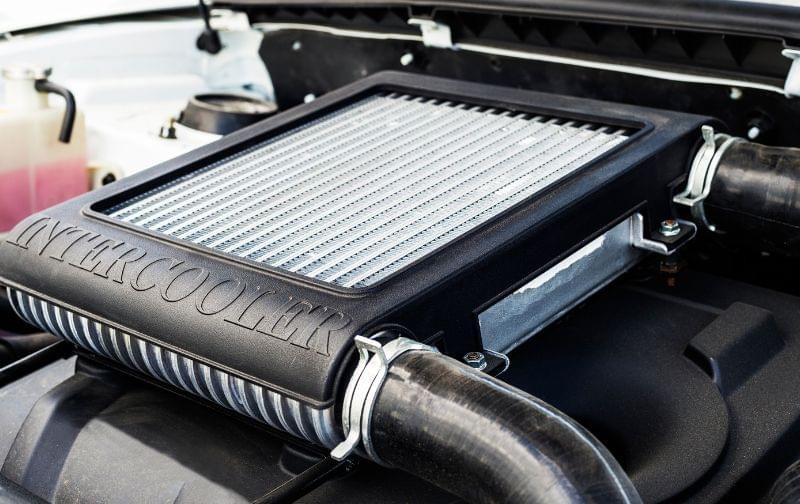 N&acirc;ng cấp hệ thống tản nhiệt (Intercooler) v&agrave; đường ống