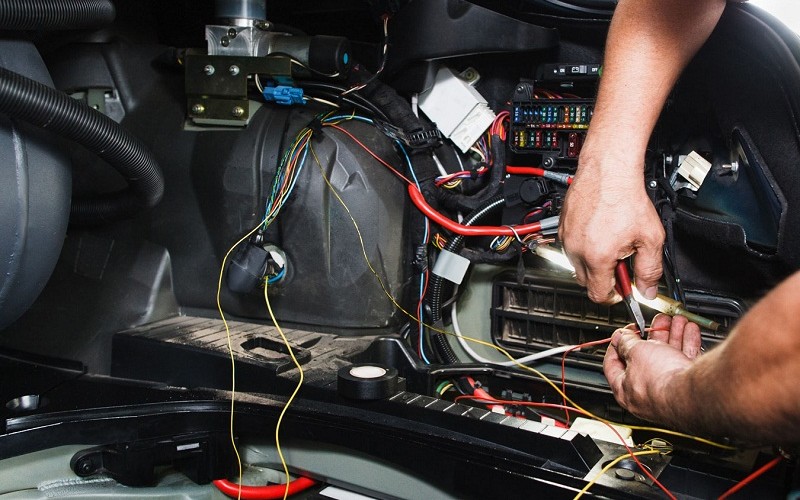 Khi n&agrave;o kh&ocirc;ng n&ecirc;n tự th&aacute;o th&aacute;o lắp reset ECU?