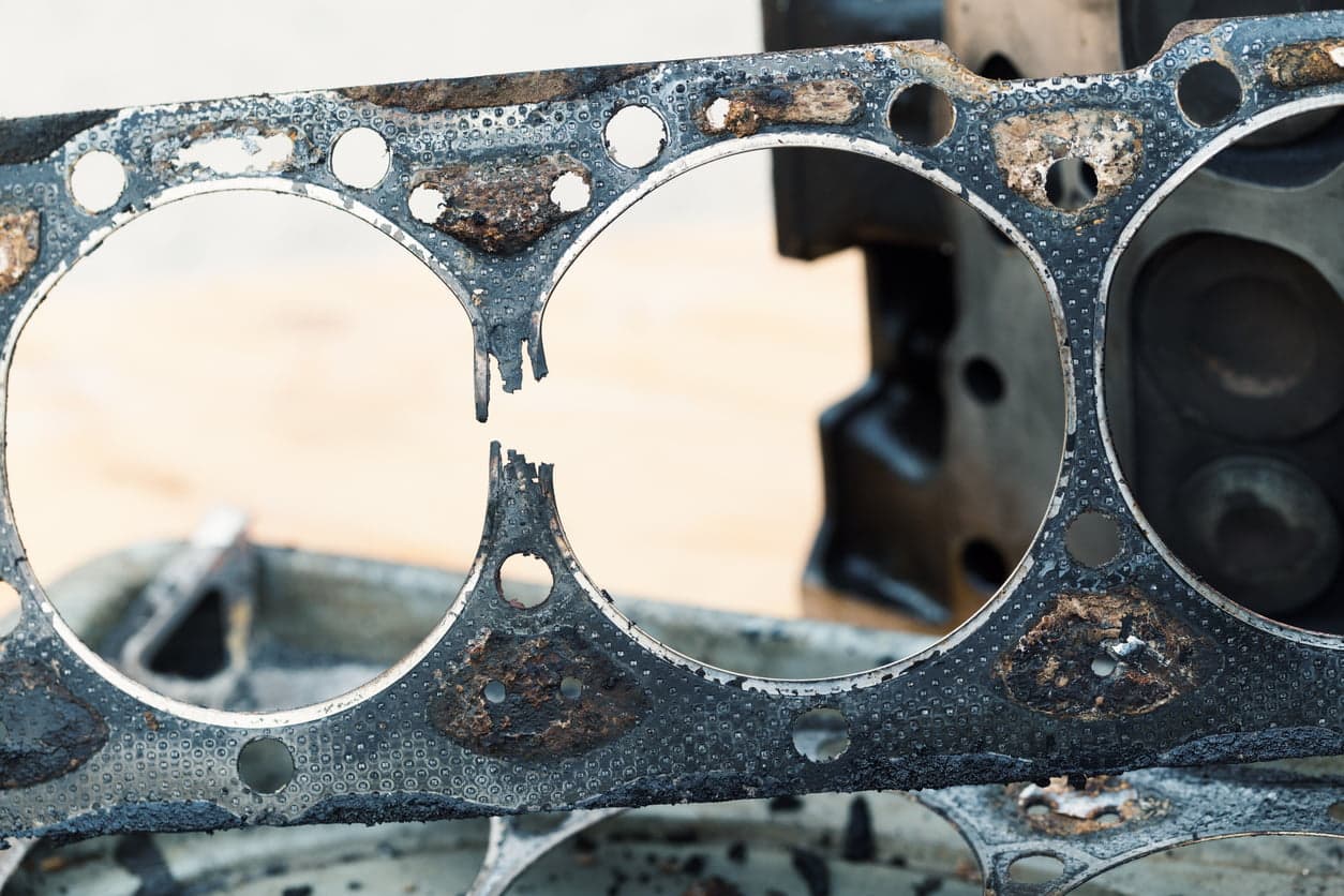 Nguy&ecirc;n nh&acirc;n g&acirc;y ra hiện tượng k&eacute;t nước bị s&ocirc;i v&agrave; sủi bọt