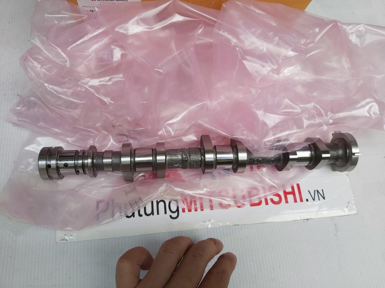 Trục cam &ocirc; t&ocirc;