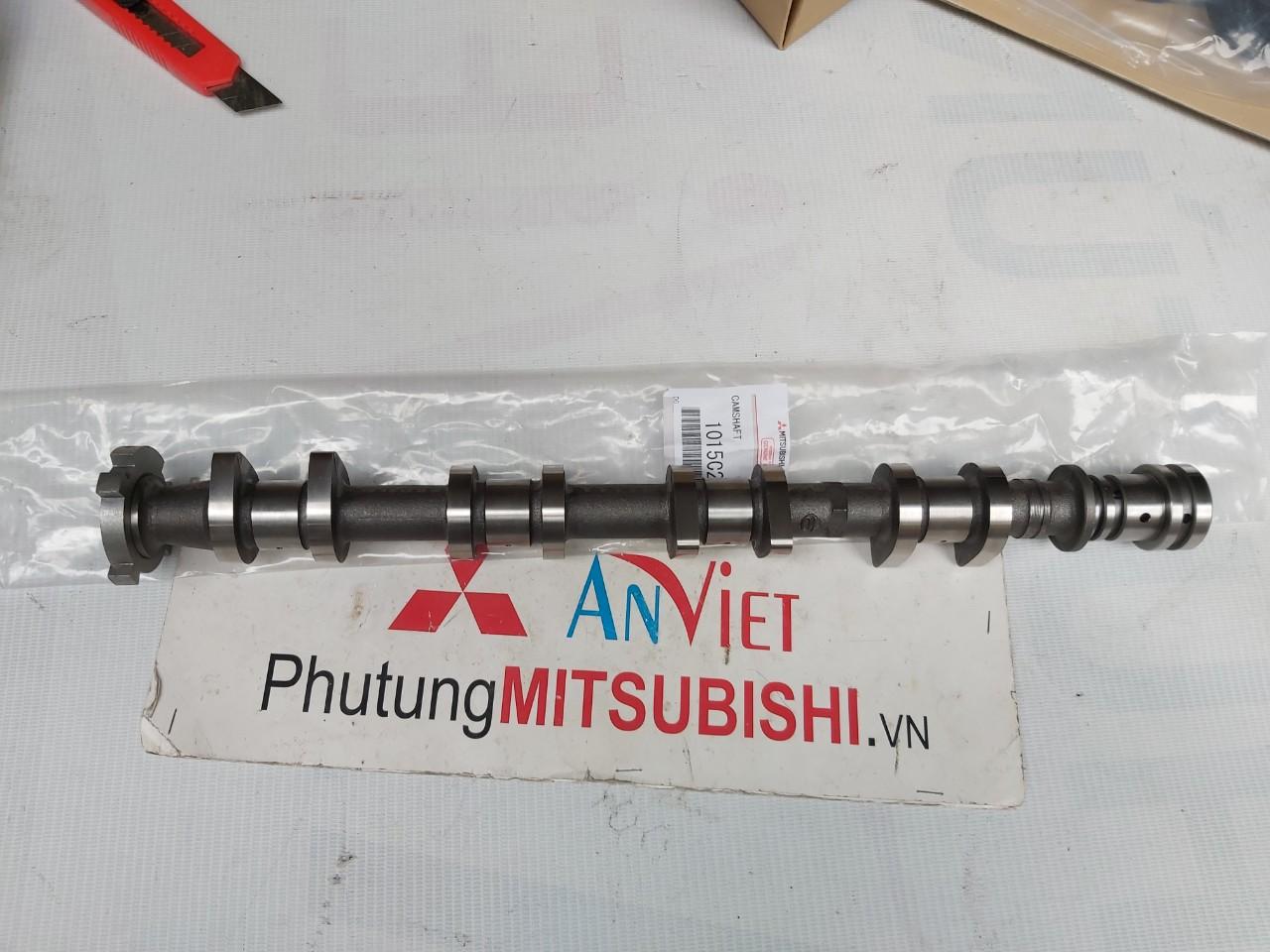 Trục cam &ocirc; t&ocirc; gi&aacute; bao nhi&ecirc;u?
