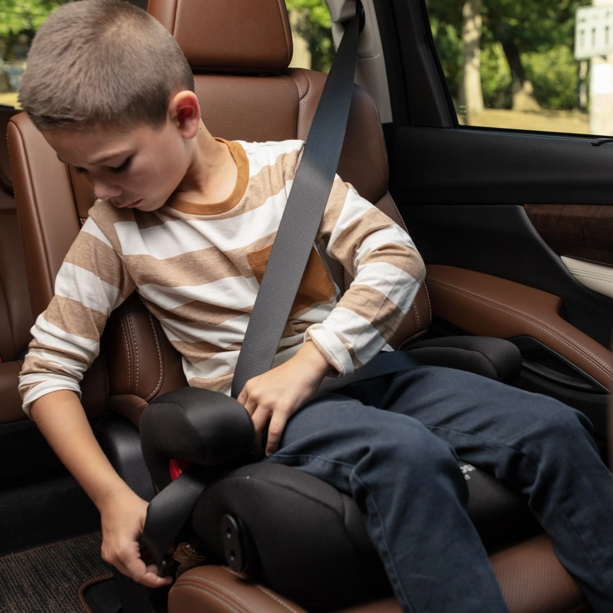 Ghế nâng (Booster Seat)