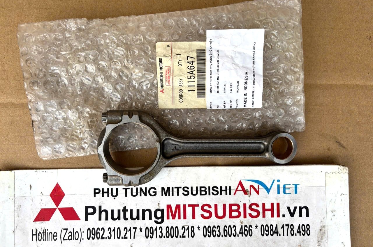 Thay tay bi&ecirc;n &ocirc; t&ocirc; gi&aacute; bao nhi&ecirc;u?
